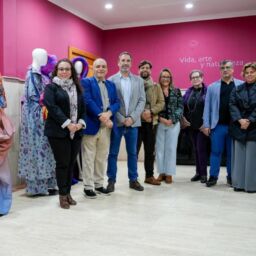 El Cabildo fomenta el talento joven con la presentación de la colección ‘Castiza’ de la diseñadora Annaiss Yucra