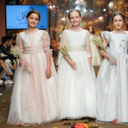 Amarca y JaviLar Kids brillan en la feria internacional de referencia en moda infantil de Comunión y Ceremonia (FIMI).